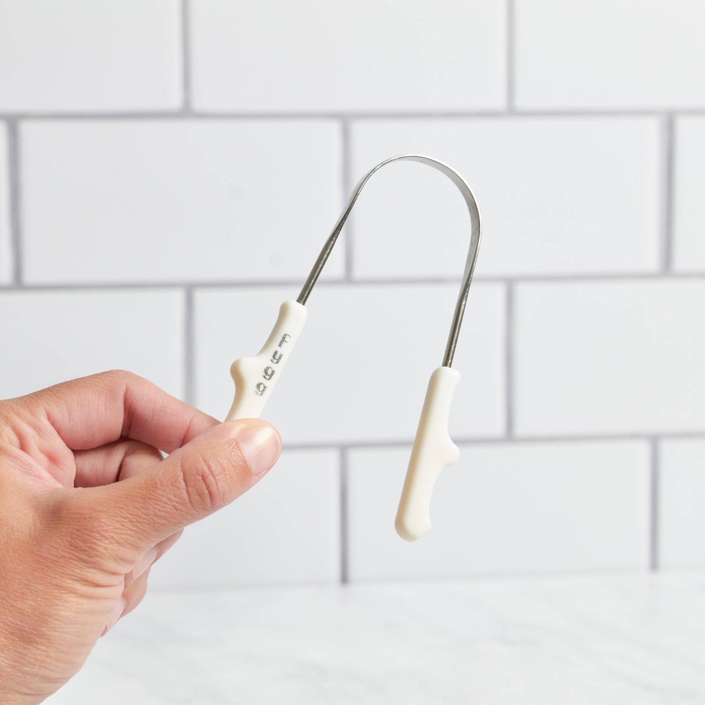 All-Ages Tongue Scraper