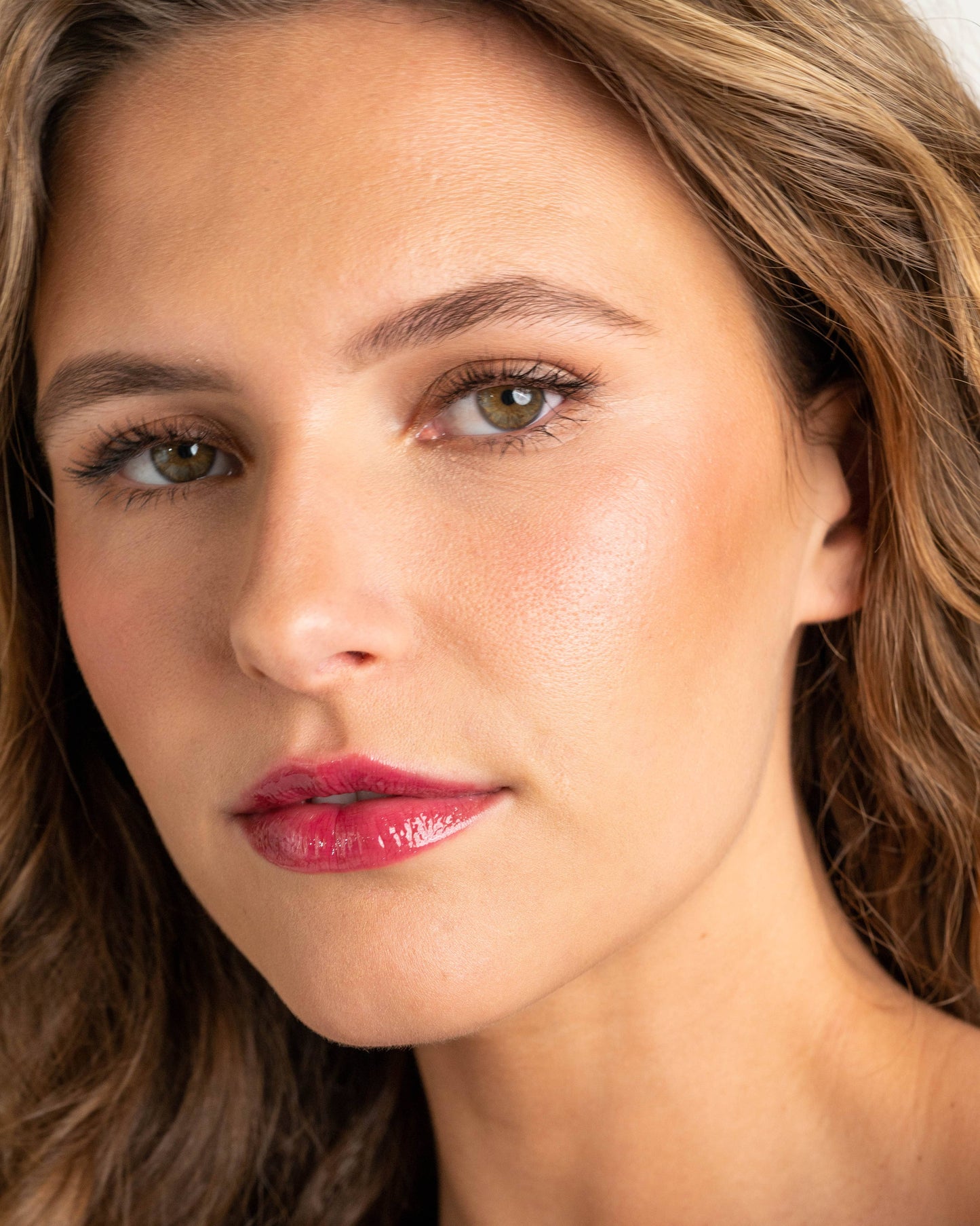 The Wild Berry Slip - Hydrating Lip Gloss