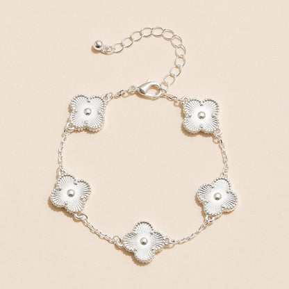 Colorful Shell Charm Bracelet with Gold Detailing: Black/White / One / 5SB21068