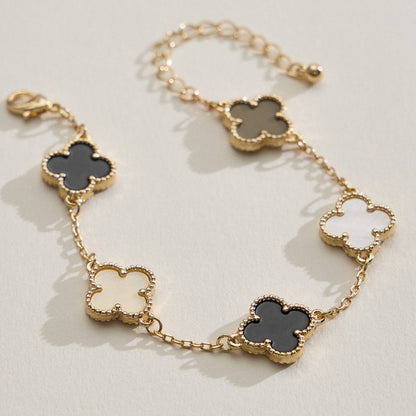 Colorful Shell Charm Bracelet with Gold Detailing: Black/White / One / 5SB21068