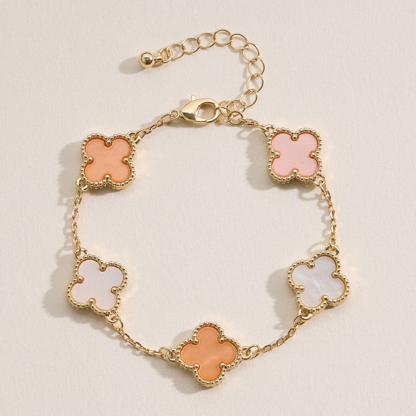 Colorful Shell Charm Bracelet with Gold Detailing: Multi Blue / One / 5SB21068