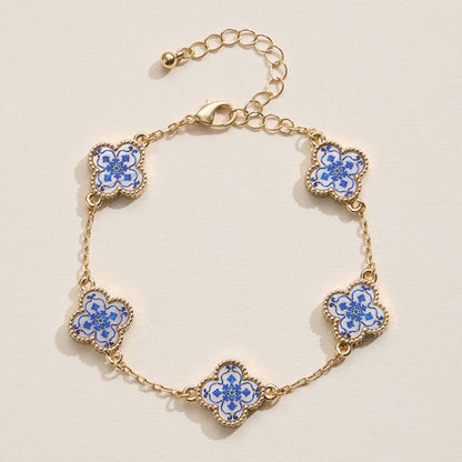 Colorful Shell Charm Bracelet with Gold Detailing: Multi Blue / One / 5SB21068