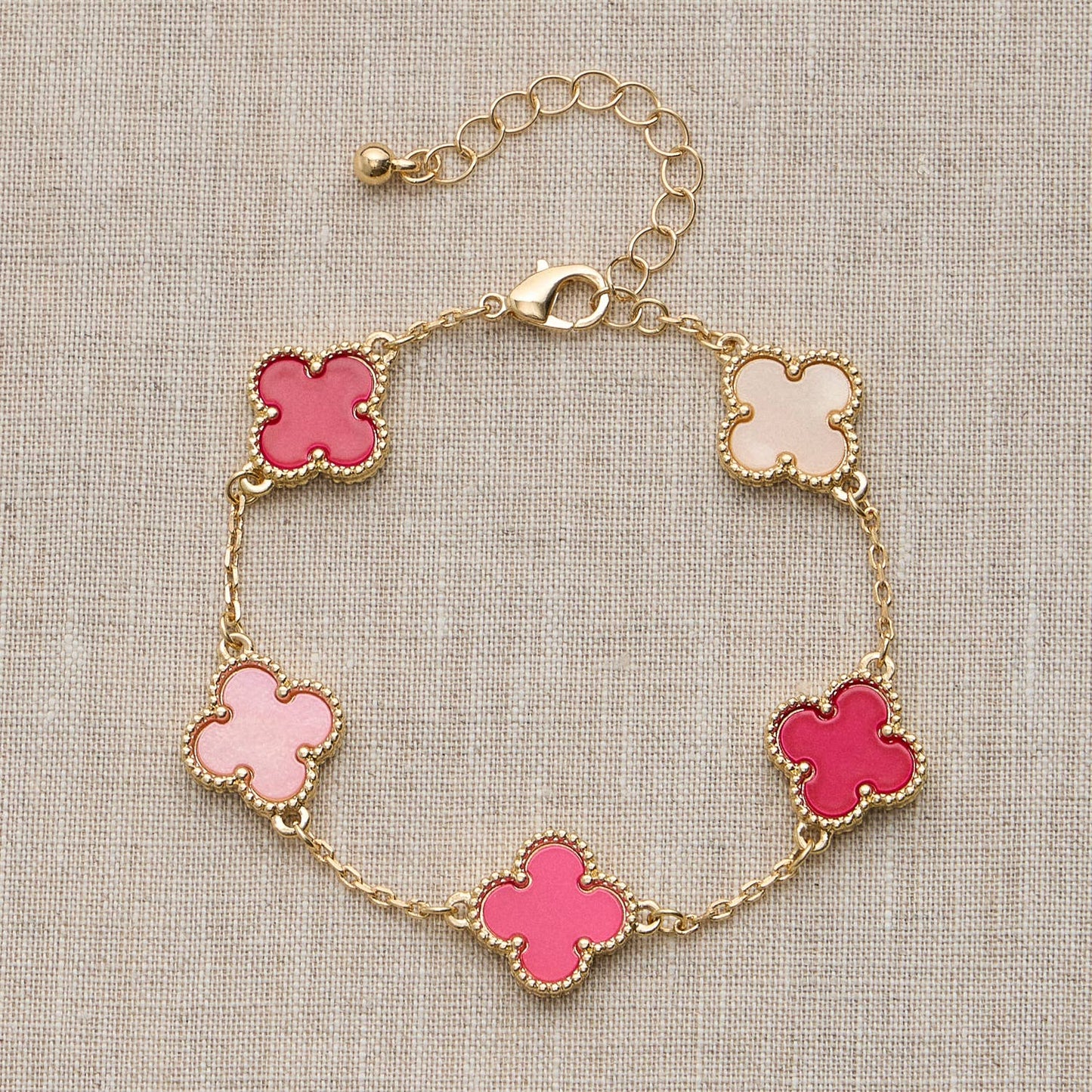 Colorful Shell Charm Bracelet with Gold Detailing: Multi Blue / One / 5SB21068