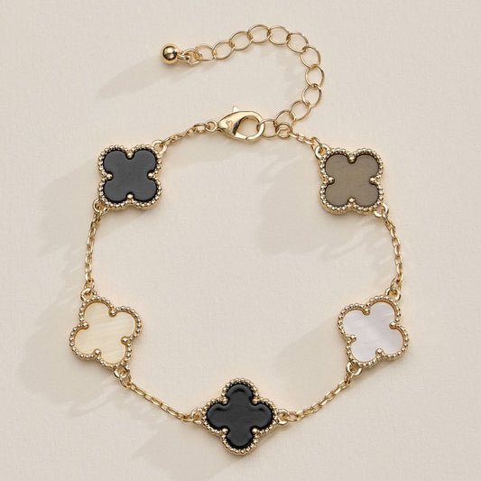 Colorful Shell Charm Bracelet with Gold Detailing: Black/White / One / 5SB21068