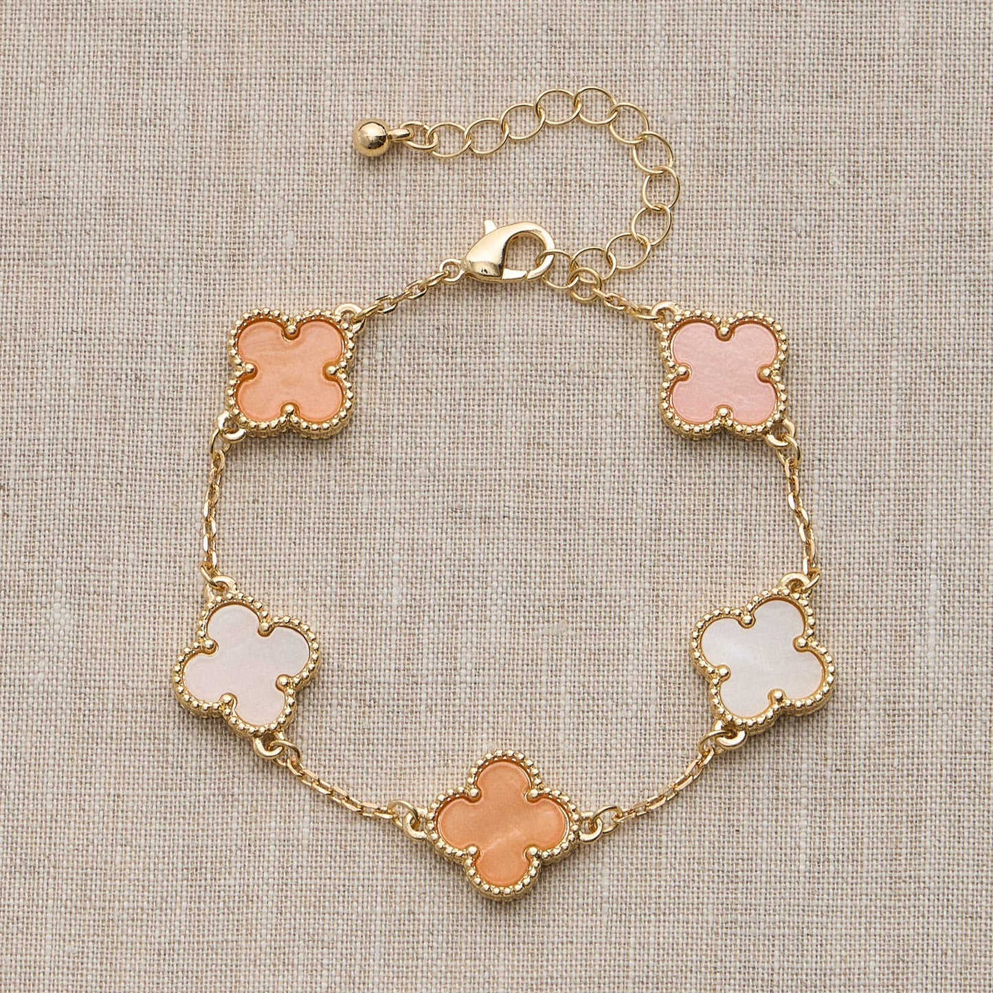 Colorful Shell Charm Bracelet with Gold Detailing: Multi Blue / One / 5SB21068